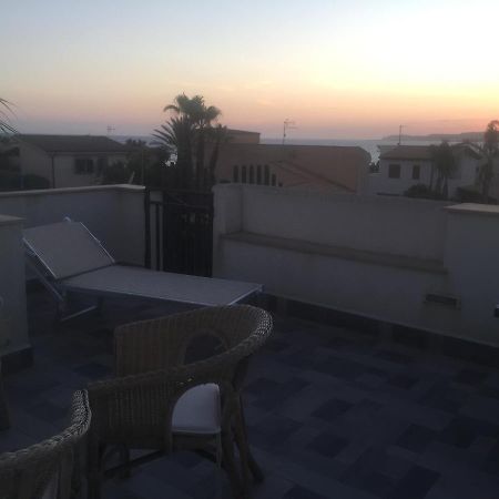 Casa Vacanza Mansarda Sanleonina Appartement Agrigento Buitenkant foto